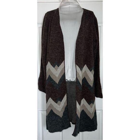 Forever 21 Women’s Cardigan Sz Medium - Picture 1 of 6